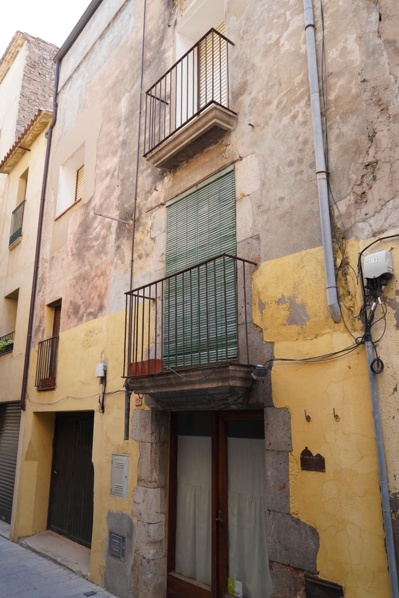 6 soveværelse Byhus til salg i Torroella de Montgri med garage - € 290.000 (Ref: 8475552)