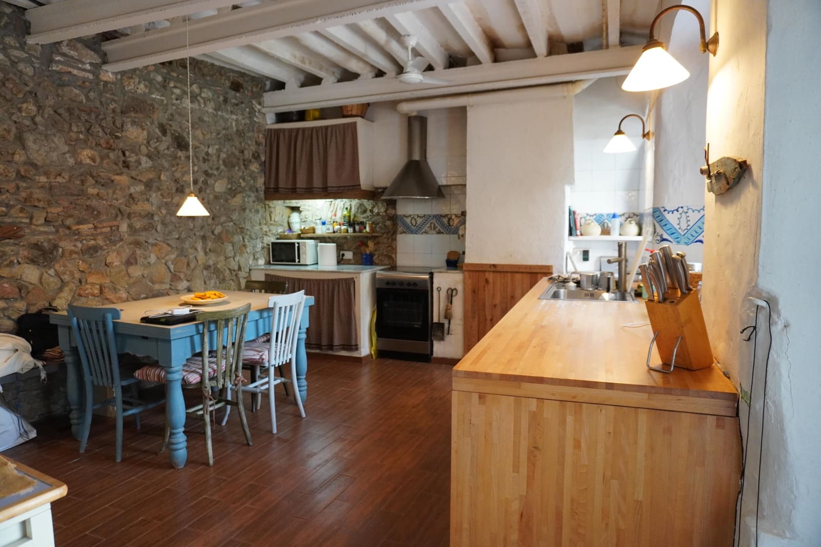 6 soveværelse Byhus til salg i Torroella de Montgri med garage - € 290.000 (Ref: 8475552)