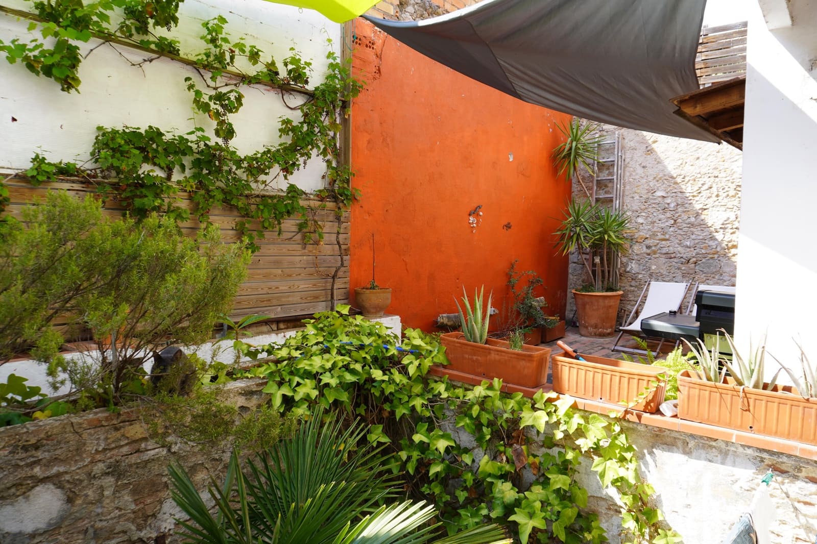 6 soveværelse Byhus til salg i Torroella de Montgri med garage - € 290.000 (Ref: 8475552)