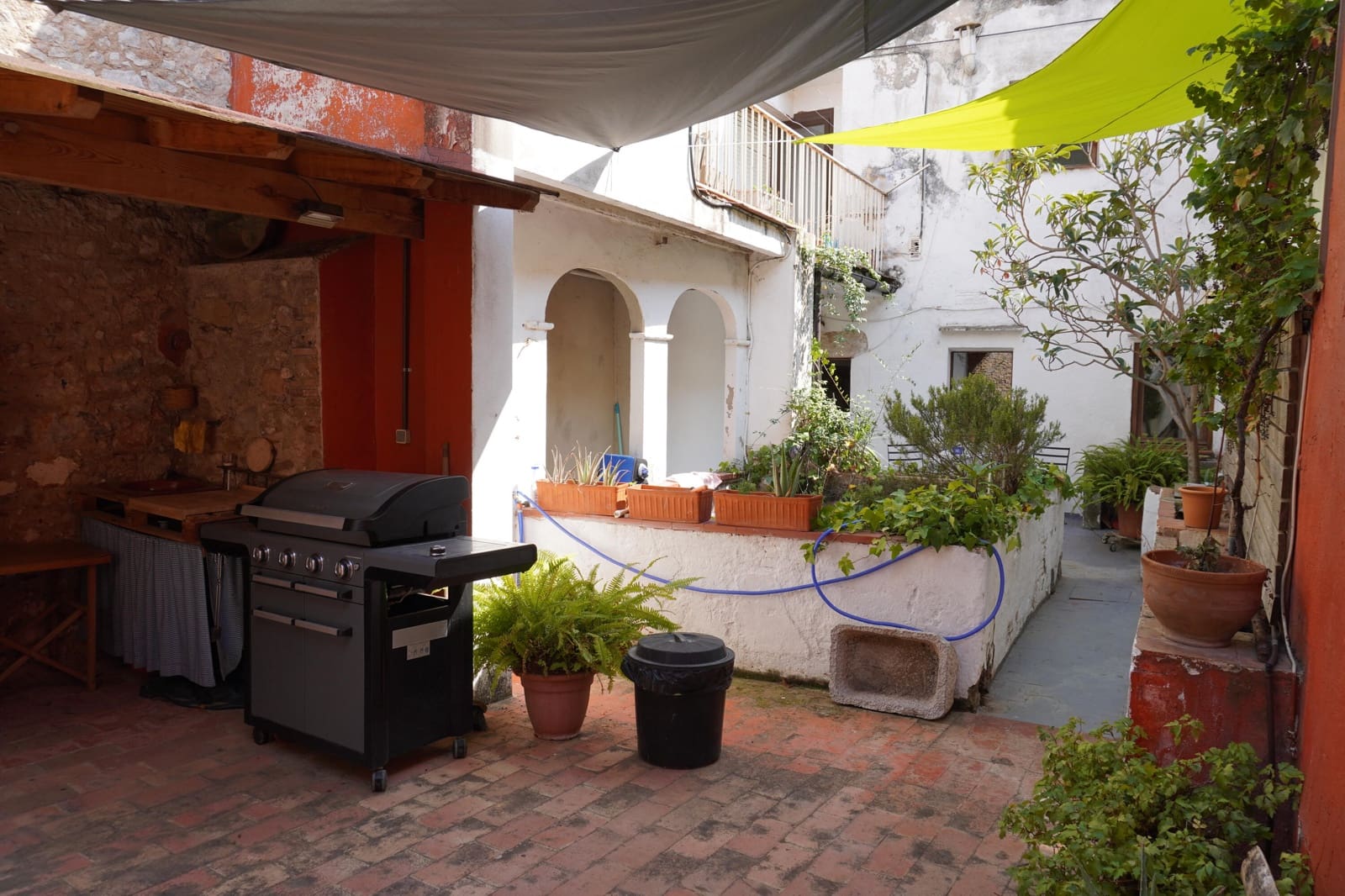 6 soveværelse Byhus til salg i Torroella de Montgri med garage - € 290.000 (Ref: 8475552)