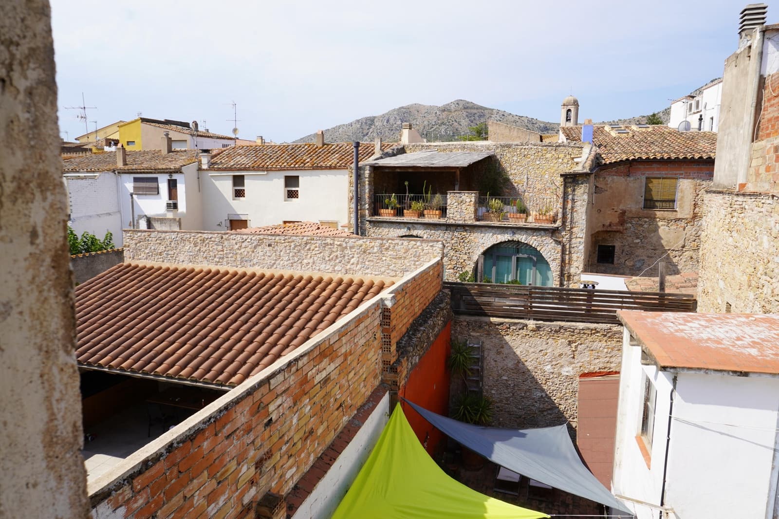 6 soveværelse Byhus til salg i Torroella de Montgri med garage - € 290.000 (Ref: 8475552)