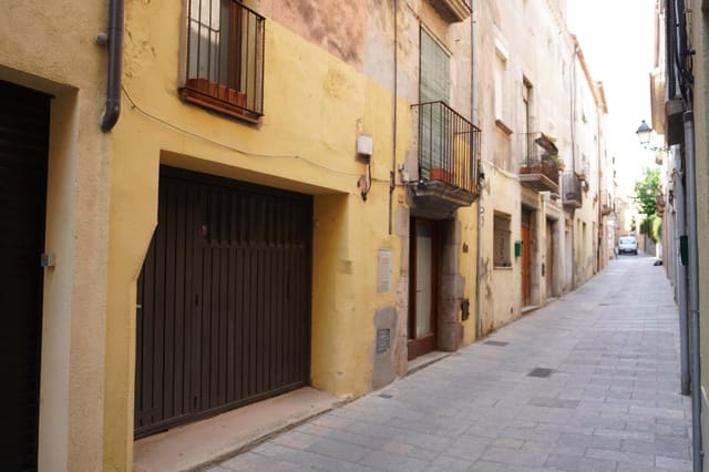 6 makuuhuone Omakotitalo myytävänä paikassa Torroella de Montgrí mukana 
autotalli - 290 000 € (Ref: 8475552)