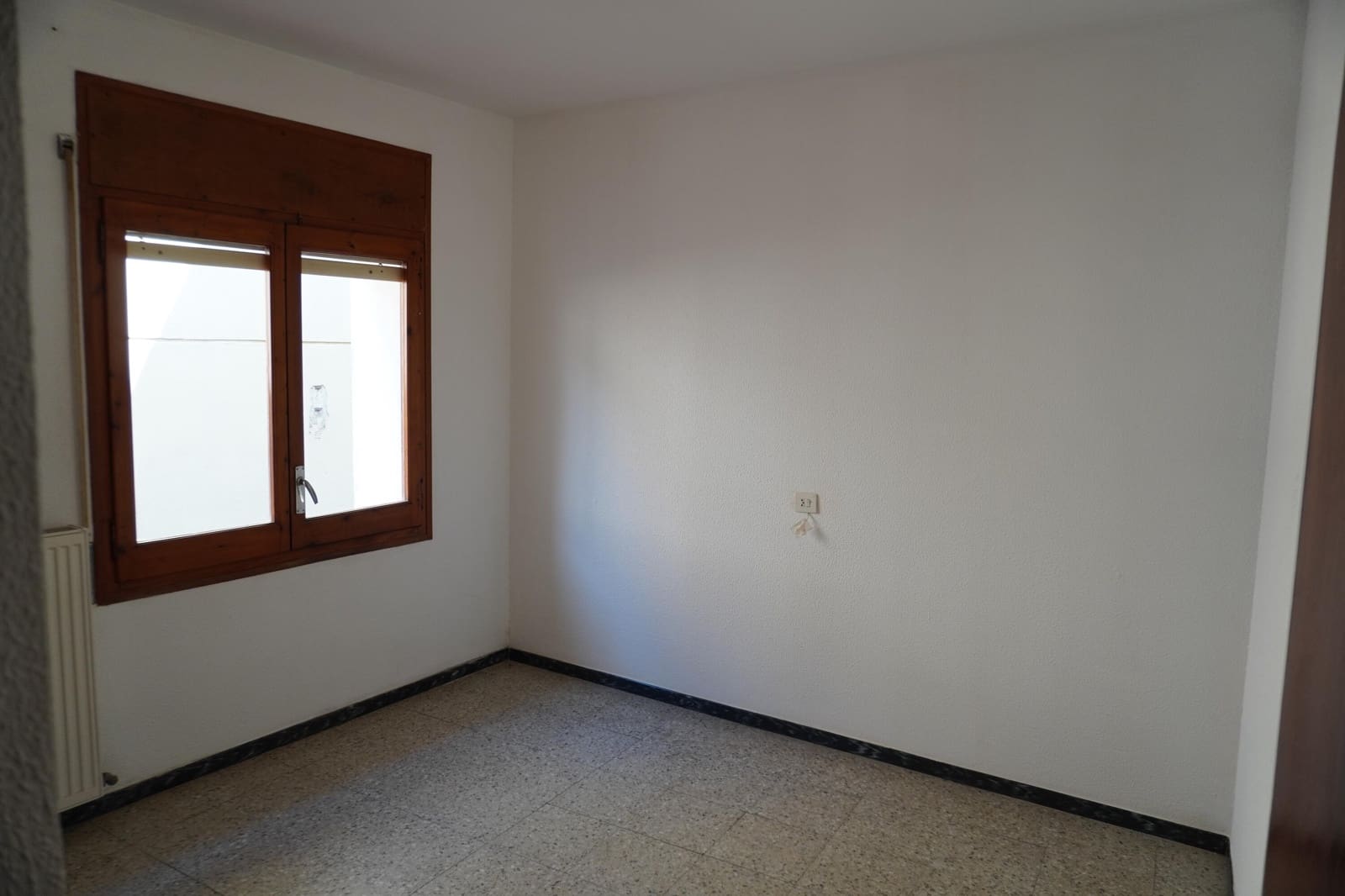 6 soveværelse Byhus til salg i Torroella de Montgri med garage - € 290.000 (Ref: 8475552)