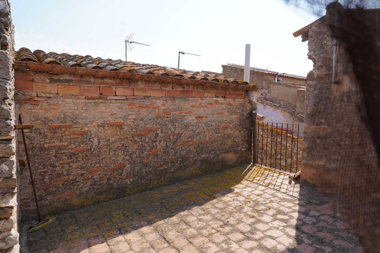 6 soveværelse Byhus til salg i Torroella de Montgri med garage - € 290.000 (Ref: 8475552)