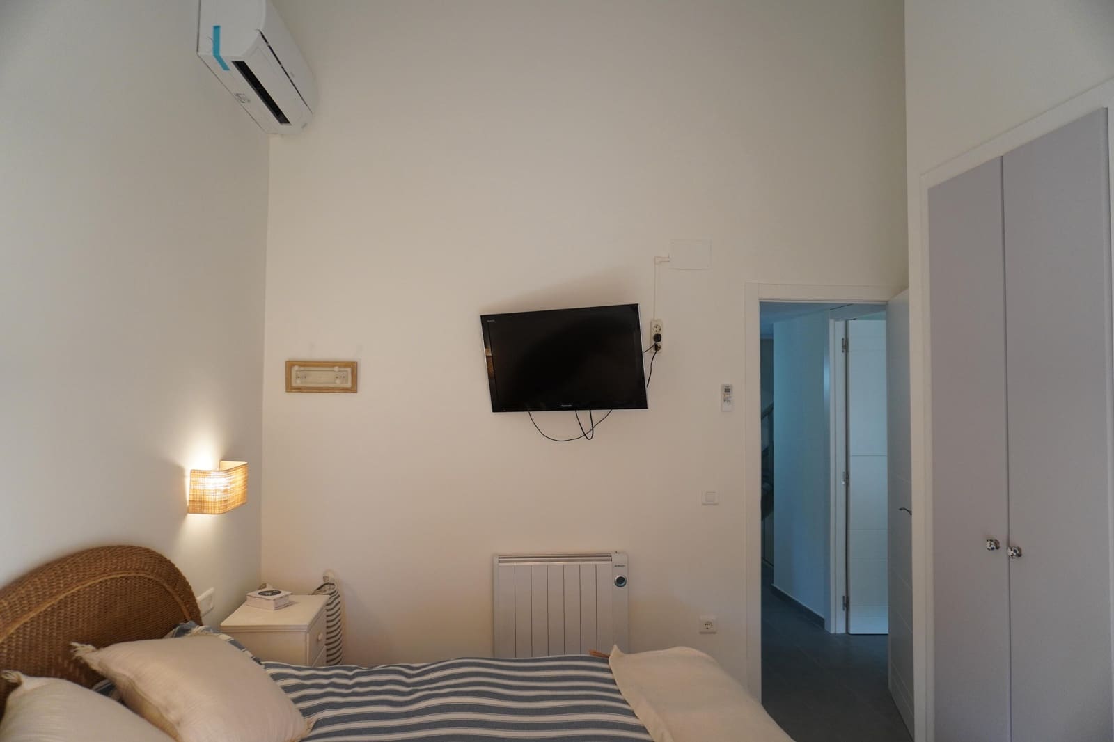 4 soveværelse Semi-Rækkehus til salg i L'Estartit med swimmingpool garage - € 375.000 (Ref: 8476466)