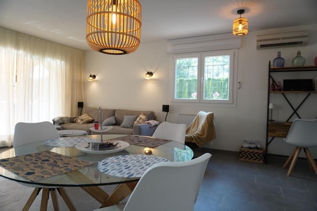 4 bedroom Semi-detached Villa for sale in L'Estartit, Torroella de Montgrí with pool garage - € 375,000 (Ref: 8476466)