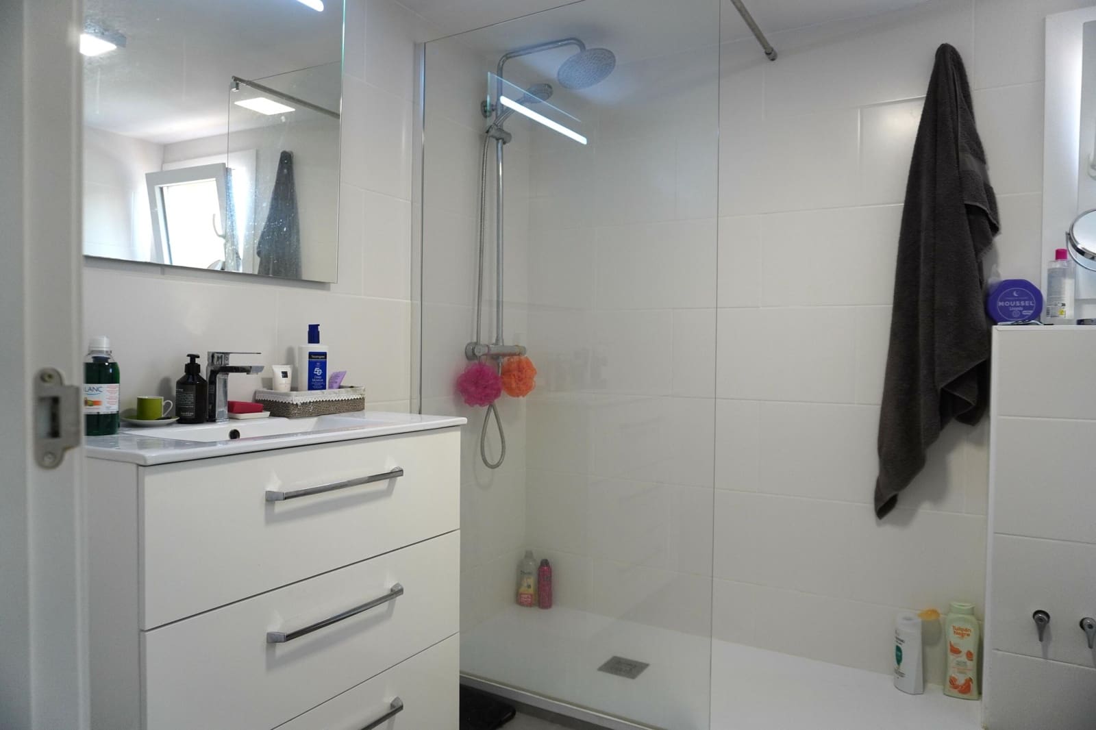 4 soveværelse Semi-Rækkehus til salg i L'Estartit med swimmingpool garage - € 375.000 (Ref: 8476466)