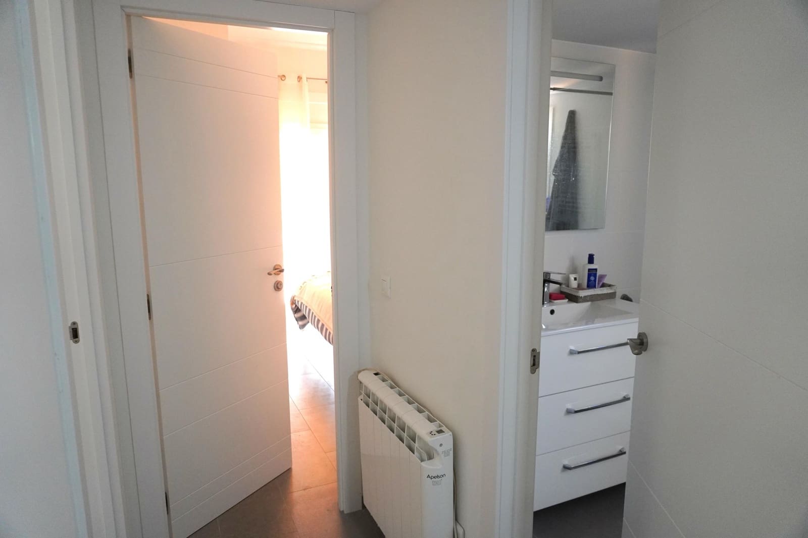 4 soveværelse Semi-Rækkehus til salg i L'Estartit med swimmingpool garage - € 375.000 (Ref: 8476466)