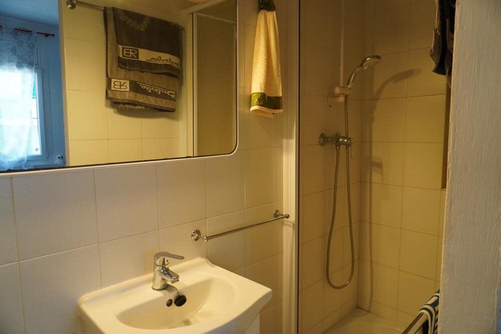 4 slaapkamer Halfvrijstaande villa te koop in L'Estartit met garage - € 260.000 (Ref: 8572991)