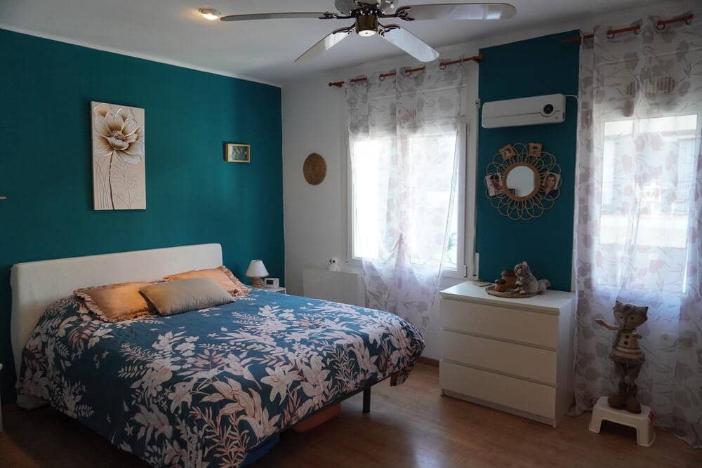 4 slaapkamer Halfvrijstaande villa te koop in L'Estartit met garage - € 260.000 (Ref: 8572991)