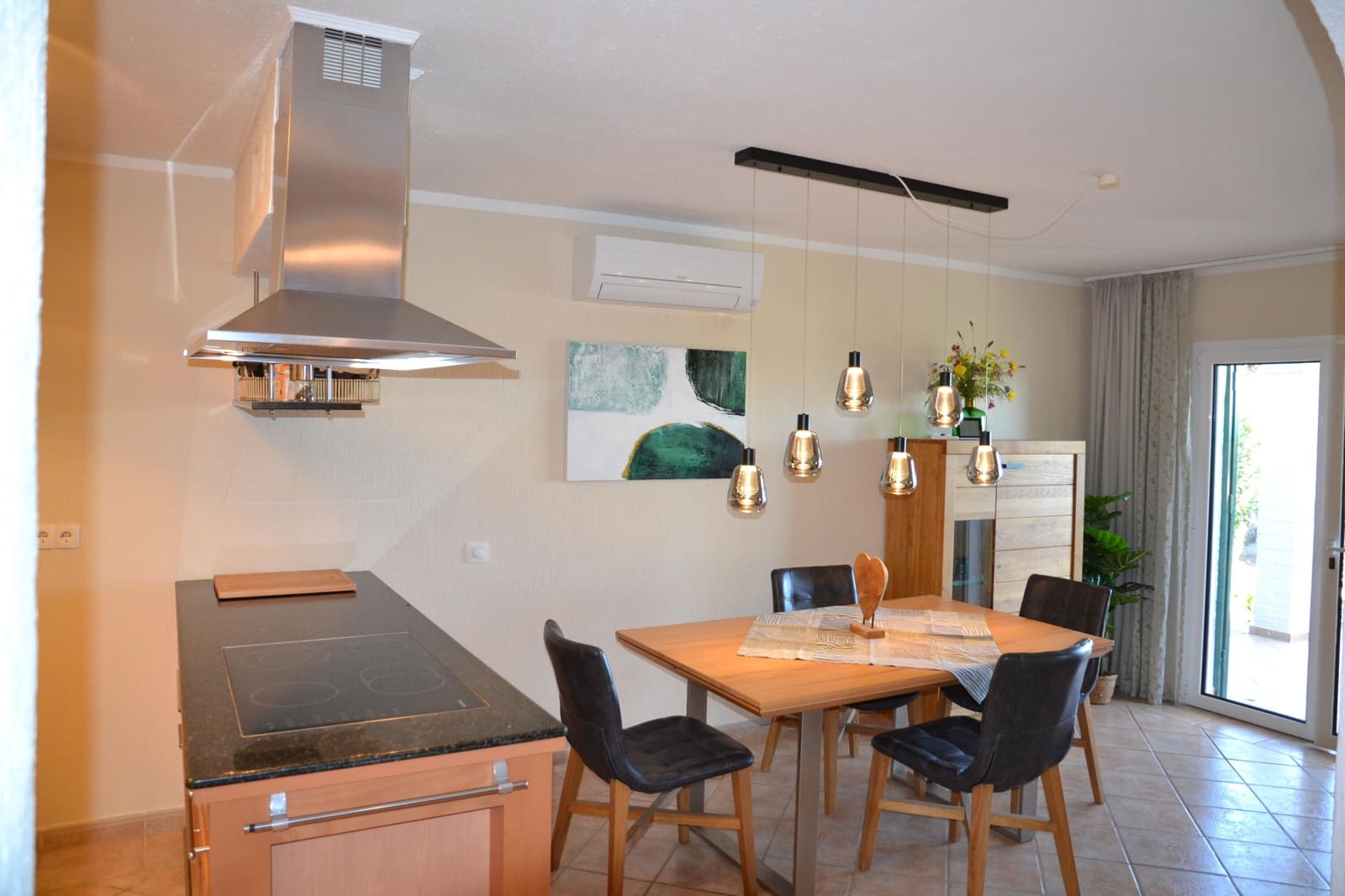 2 soveværelse Semi-Rækkehus til salg i L'Estartit med garage - € 295.000 (Ref: 8639818)