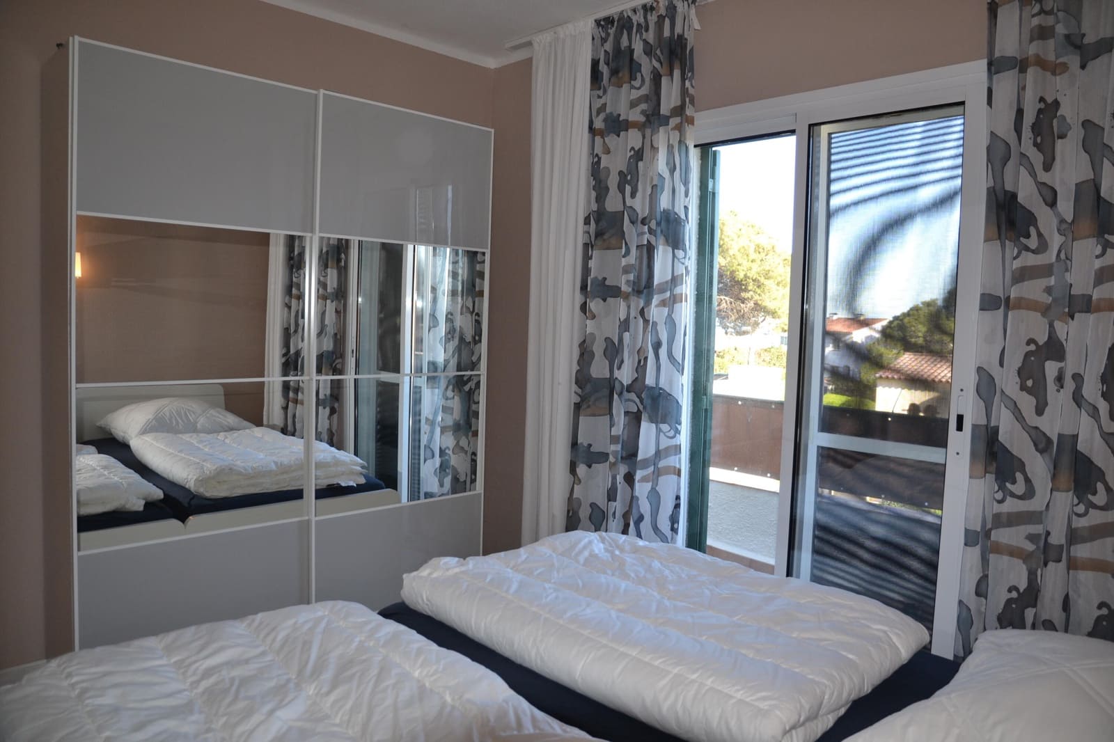 2 soveværelse Semi-Rækkehus til salg i L'Estartit med garage - € 295.000 (Ref: 8639818)