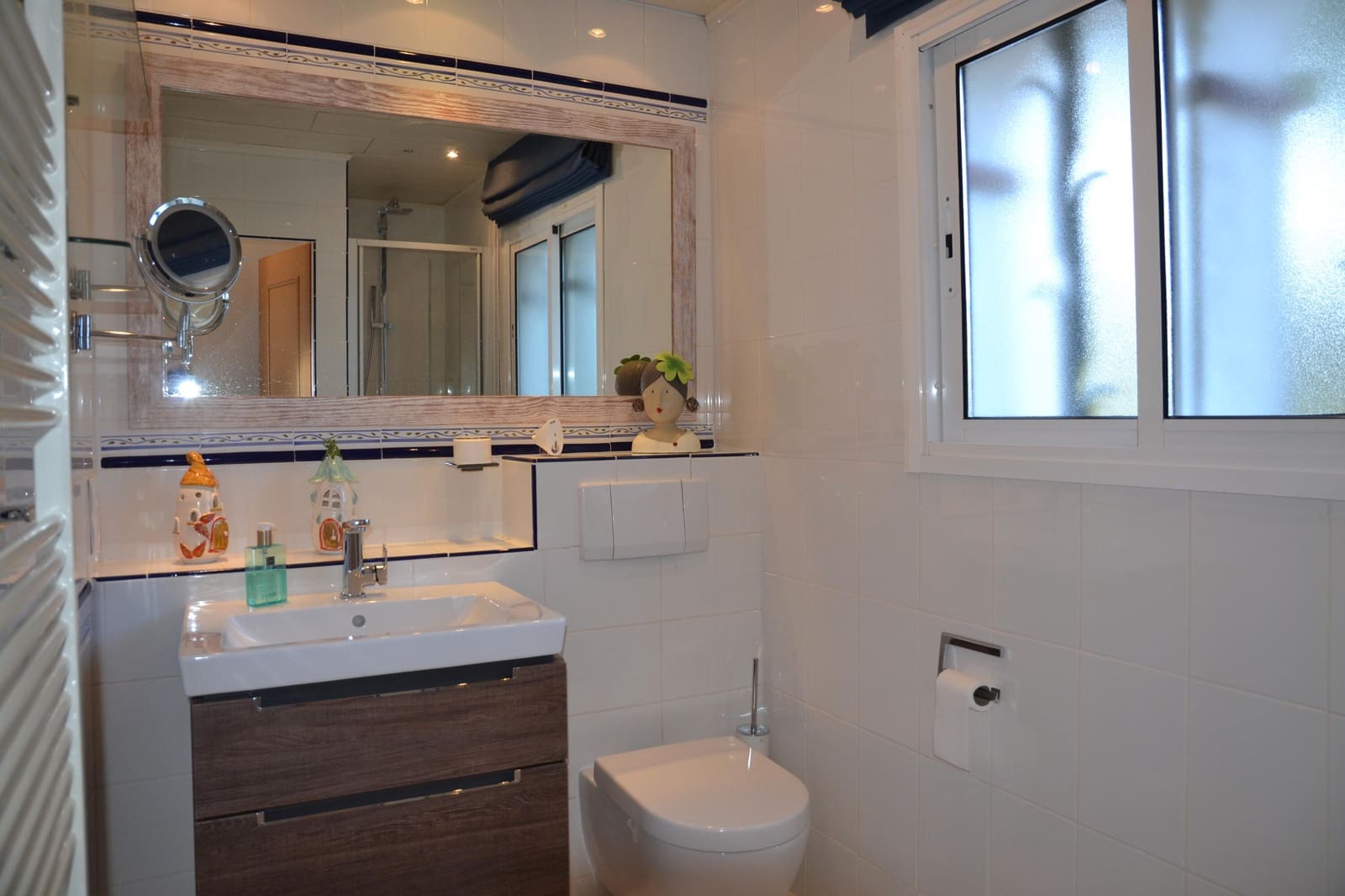 2 soveværelse Semi-Rækkehus til salg i L'Estartit med garage - € 295.000 (Ref: 8639818)