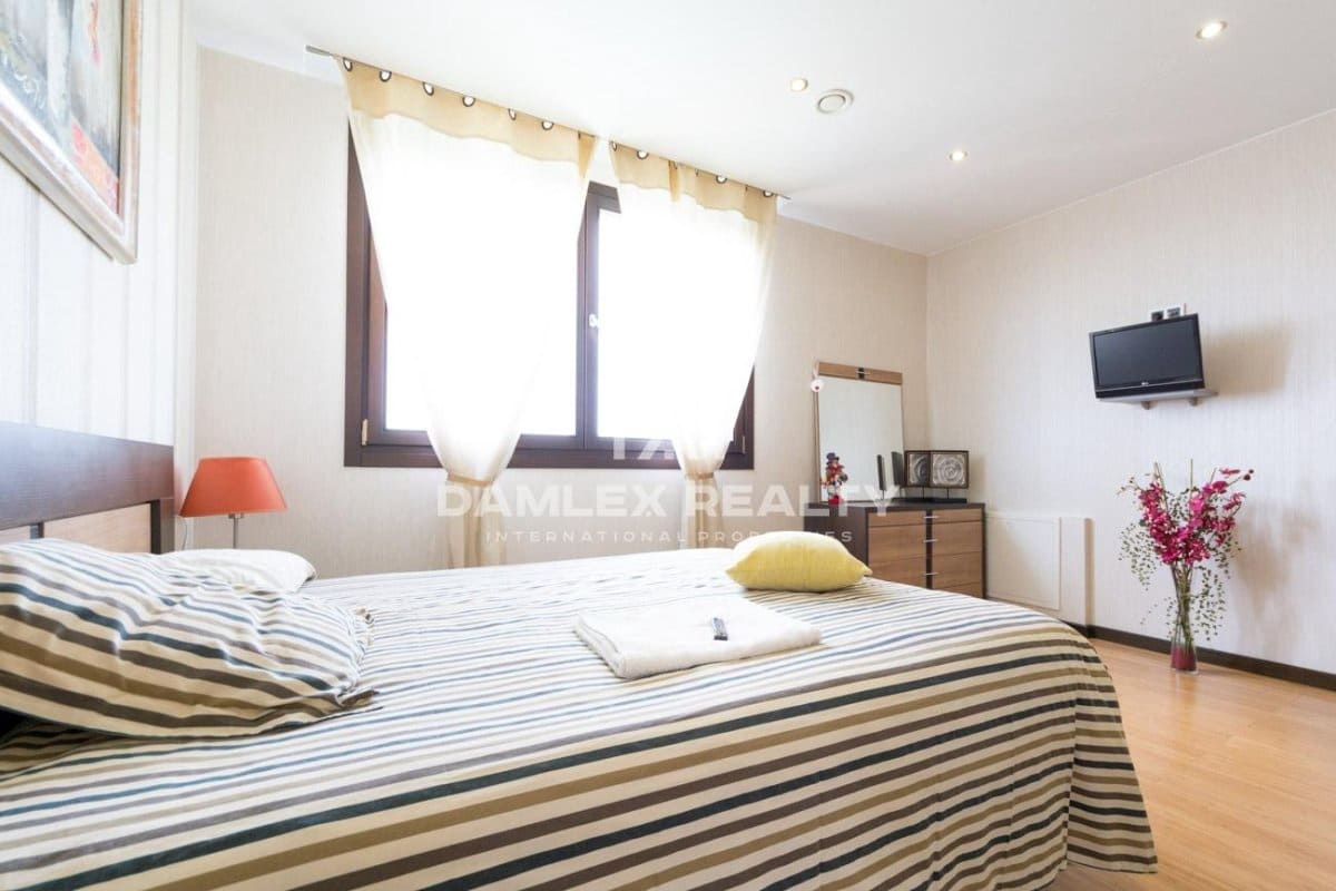 5 slaapkamer Villa te koop in Platja d'Aro met zwembad - € 2.100.000 (Ref: 3758208)