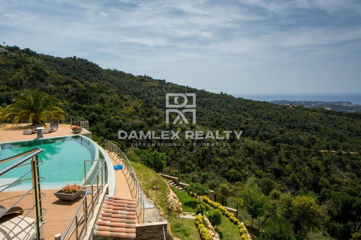 5 slaapkamer Villa te koop in Platja d'Aro met zwembad - € 2.100.000 (Ref: 3758208)