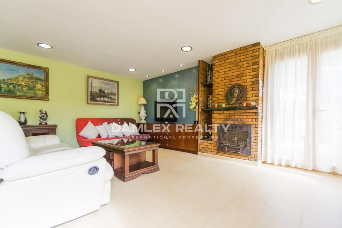 6 quarto Moradia para venda em Tossa de Mar com garagem - 899 000 € (Ref: 3758331)