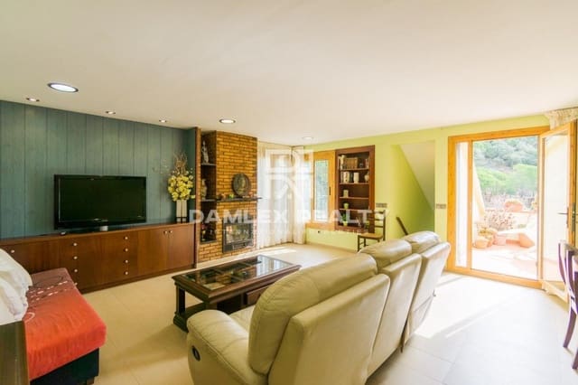 6 quarto Moradia para venda em Tossa de Mar com garagem - 899 000 € (Ref: 3758331)