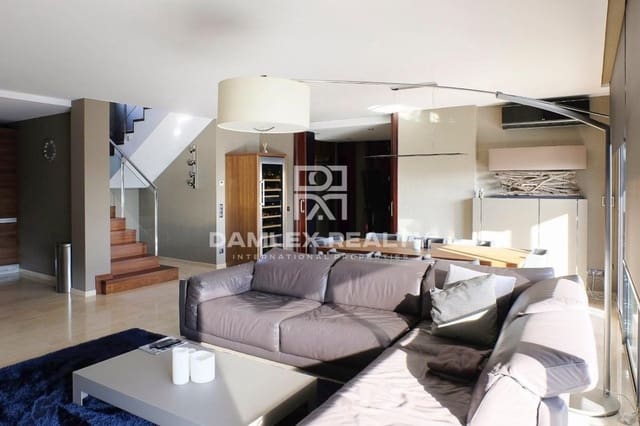 5 camera da letto Villa in vendita in Lloret de Mar con garage - 1.900.000 € (Rif: 3758859)