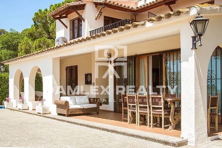 4 slaapkamer Villa te koop in Tossa de Mar met garage - € 1.100.000 (Ref: 3764291)