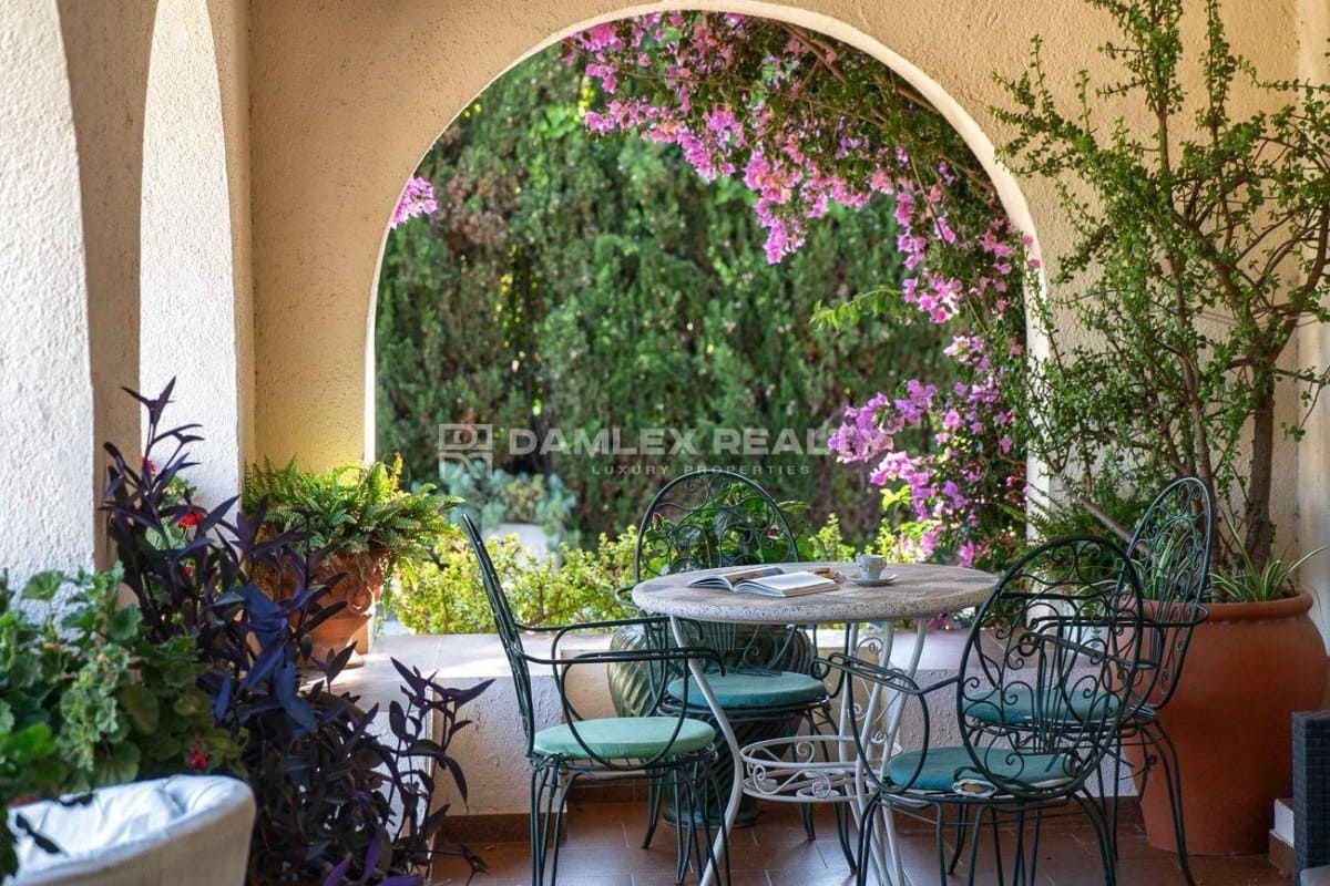 4 slaapkamer Villa te koop in Tossa de Mar met garage - € 1.100.000 (Ref: 3764291)