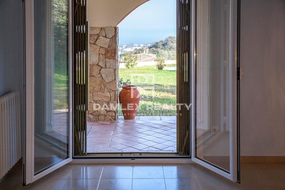 4 soveværelse Villa til salg i Sant Feliu de Guixols - € 750.000 (Ref: 3896836)