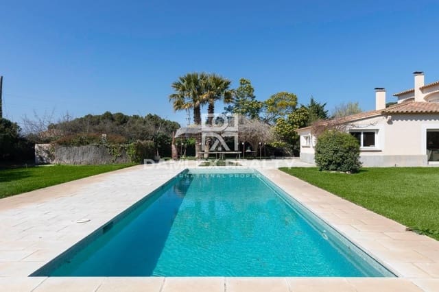 6 bedroom Villa for sale in Pals with pool garage - € 2,300,000 (Ref: 4353599)