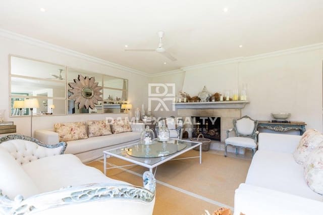 6 bedroom Villa for sale in Pals with pool garage - € 2,300,000 (Ref: 4353599)