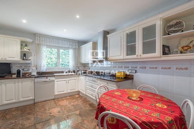 4 chambre Villa/Maison à vendre à Platja d'Aro, Castell-Platja d'Aro avec piscine - 1 600 000 € (Ref: 4367944)