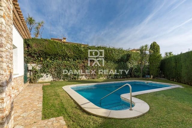 4 chambre Villa/Maison à vendre à Platja d'Aro, Castell-Platja d'Aro avec piscine - 1 600 000 € (Ref: 4367944)