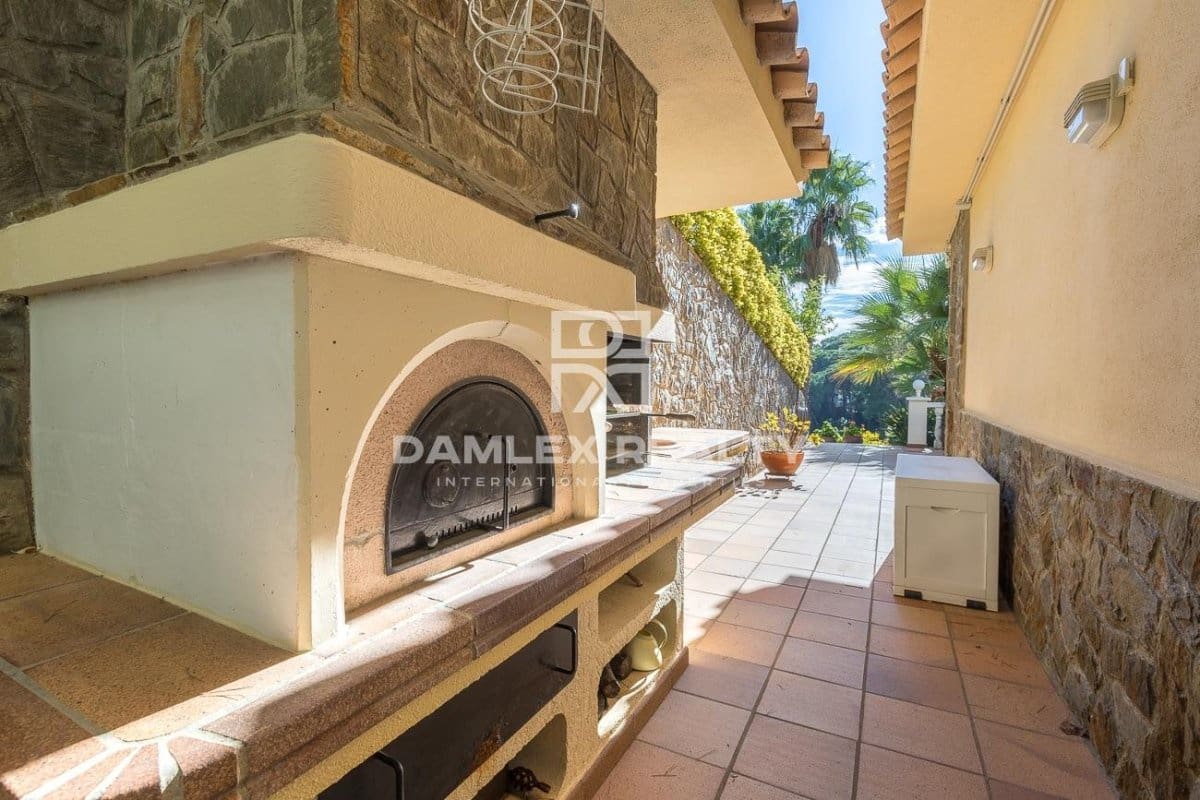 4 soveværelse Villa til salg i Blanes med swimmingpool garage - € 1.250.000 (Ref: 4367972)