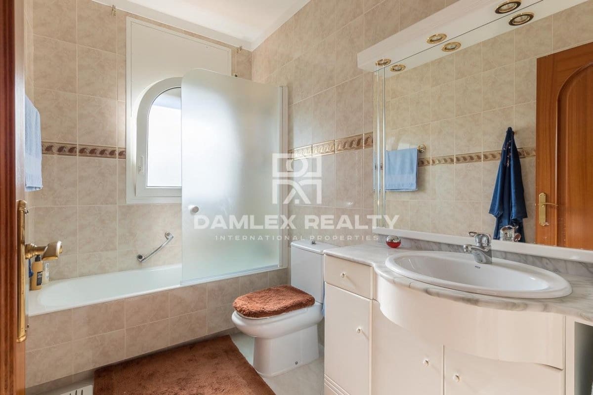 4 soveværelse Villa til salg i Blanes med swimmingpool garage - € 1.250.000 (Ref: 4367972)