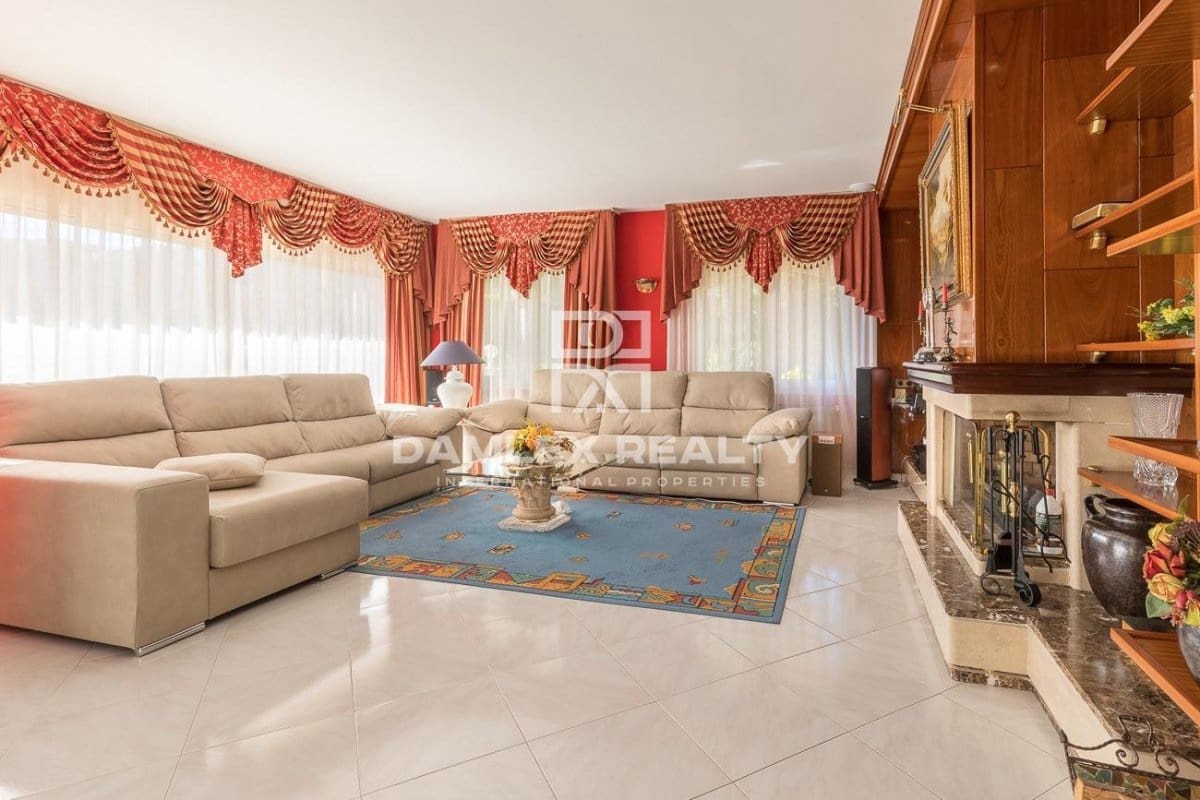 4 soveværelse Villa til salg i Blanes med swimmingpool garage - € 1.250.000 (Ref: 4367972)