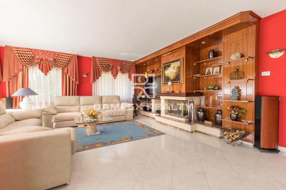 4 soveværelse Villa til salg i Blanes med swimmingpool garage - € 1.250.000 (Ref: 4367972)