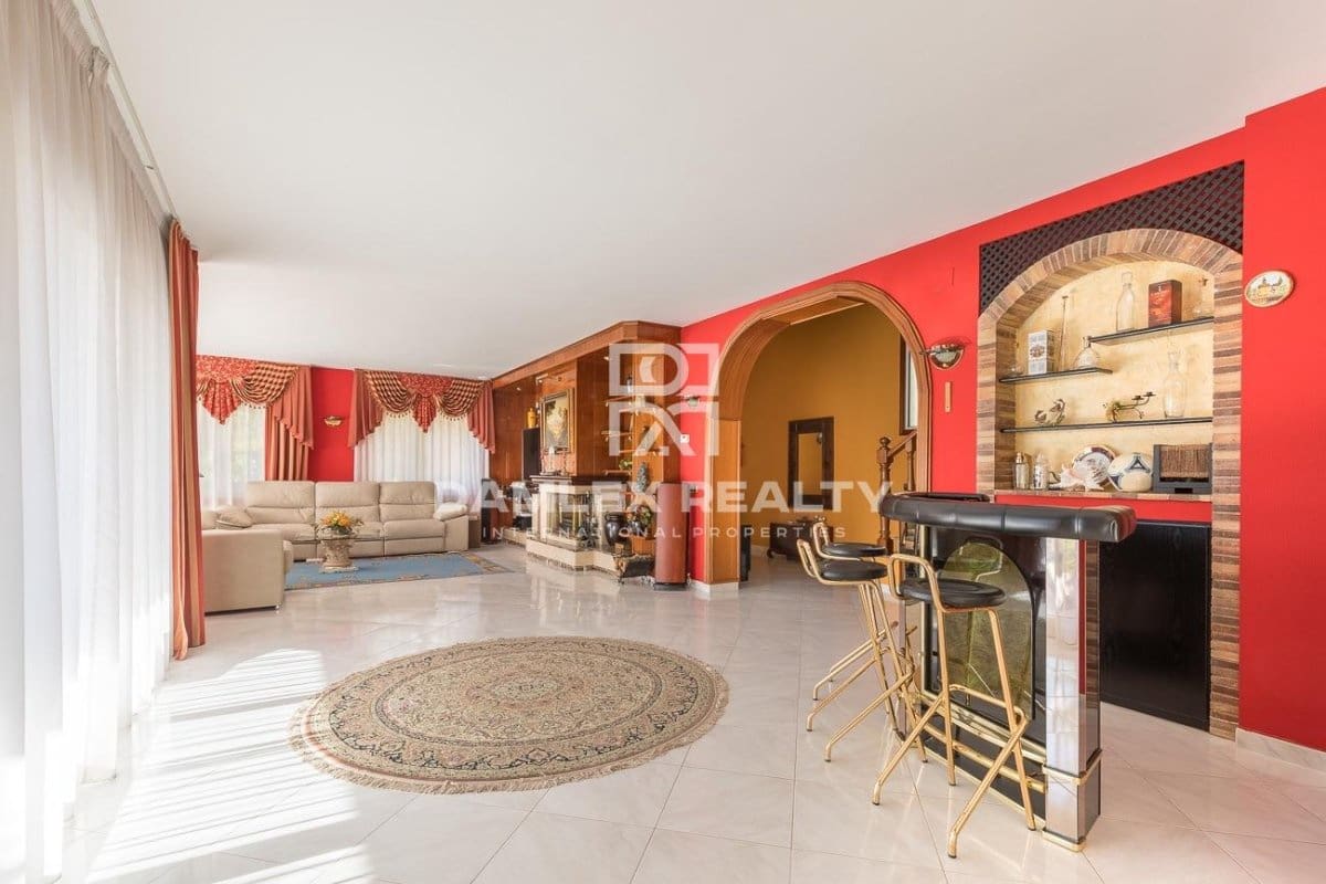 4 soveværelse Villa til salg i Blanes med swimmingpool garage - € 1.250.000 (Ref: 4367972)