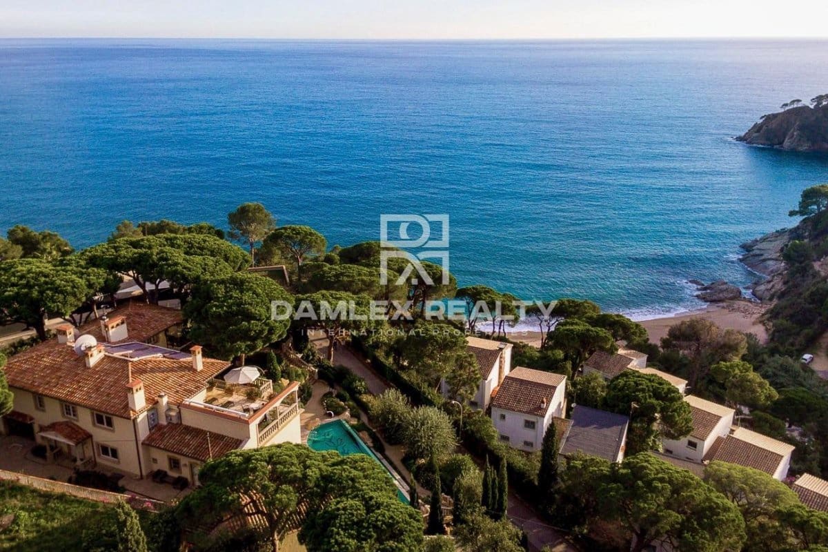 5 soveværelse Villa til salg i Tossa de Mar med swimmingpool garage - € 6.500.000 (Ref: 4368127)