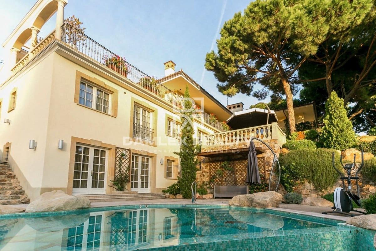 5 soveværelse Villa til salg i Tossa de Mar med swimmingpool garage - € 6.500.000 (Ref: 4368127)