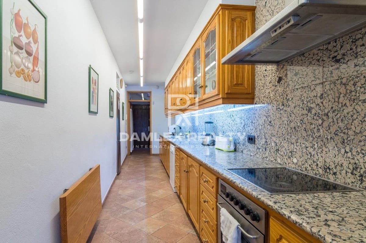 4 slaapkamer Villa te koop in Calella de Palafrugell met zwembad - € 1.800.000 (Ref: 4511137)