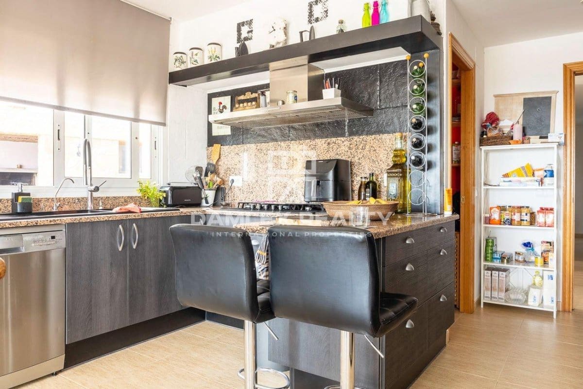 4 slaapkamer Villa te koop in Platja d'Aro met zwembad - € 895.000 (Ref: 4532236)