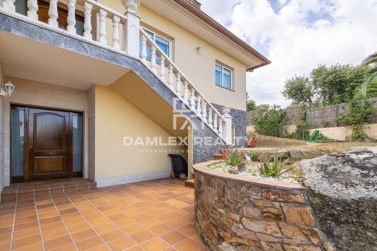 4 slaapkamer Villa te koop in Platja d'Aro met zwembad - € 895.000 (Ref: 4532236)