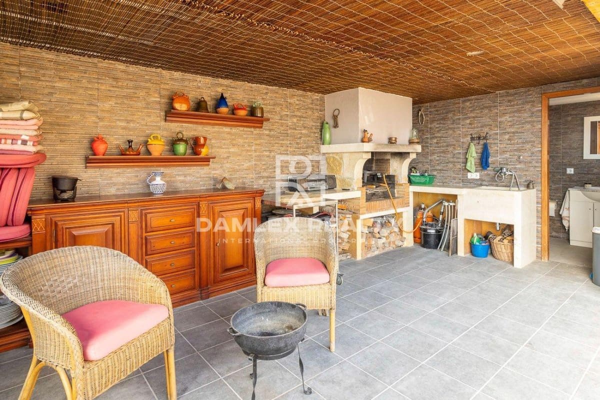 4 slaapkamer Villa te koop in Platja d'Aro met zwembad - € 895.000 (Ref: 4532236)