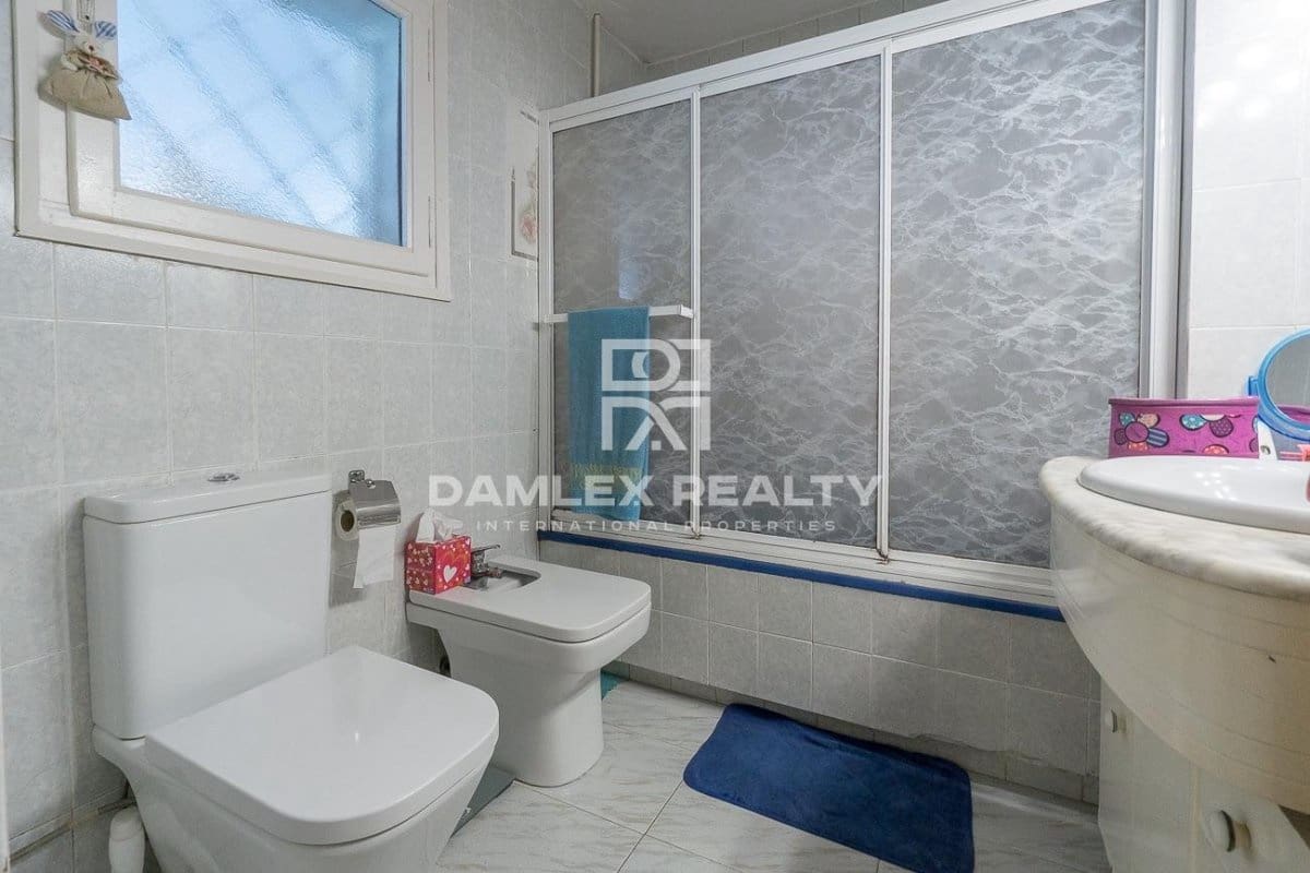 3 soverom Villa til salgs i Lloret de Mar med svømmebasseng garasje - € 980 000 (Ref: 4602920)