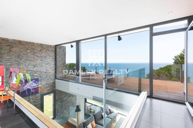 5 bedroom Villa for sale in Begur with pool garage - € 3,100,000 (Ref: 4621483)