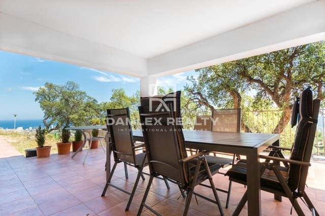 3 soveværelse Villa til salg i Platja d'Aro, Castell-Platja d'Aro med swimmingpool - € 800.000 (Ref: 4675002)