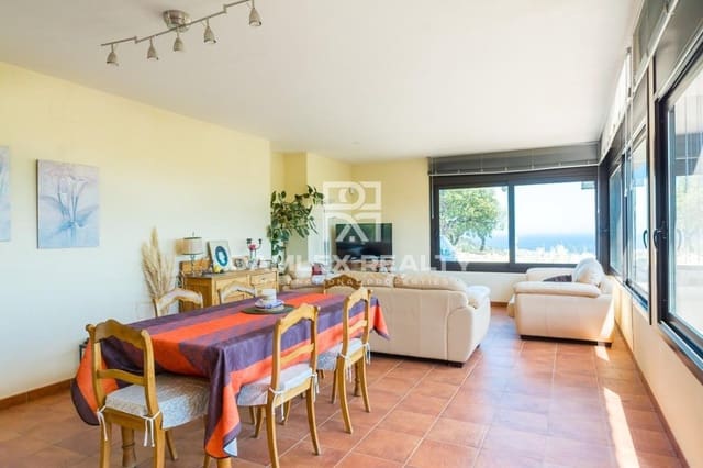 3 soveværelse Villa til salg i Platja d'Aro, Castell-Platja d'Aro med swimmingpool - € 800.000 (Ref: 4675002)