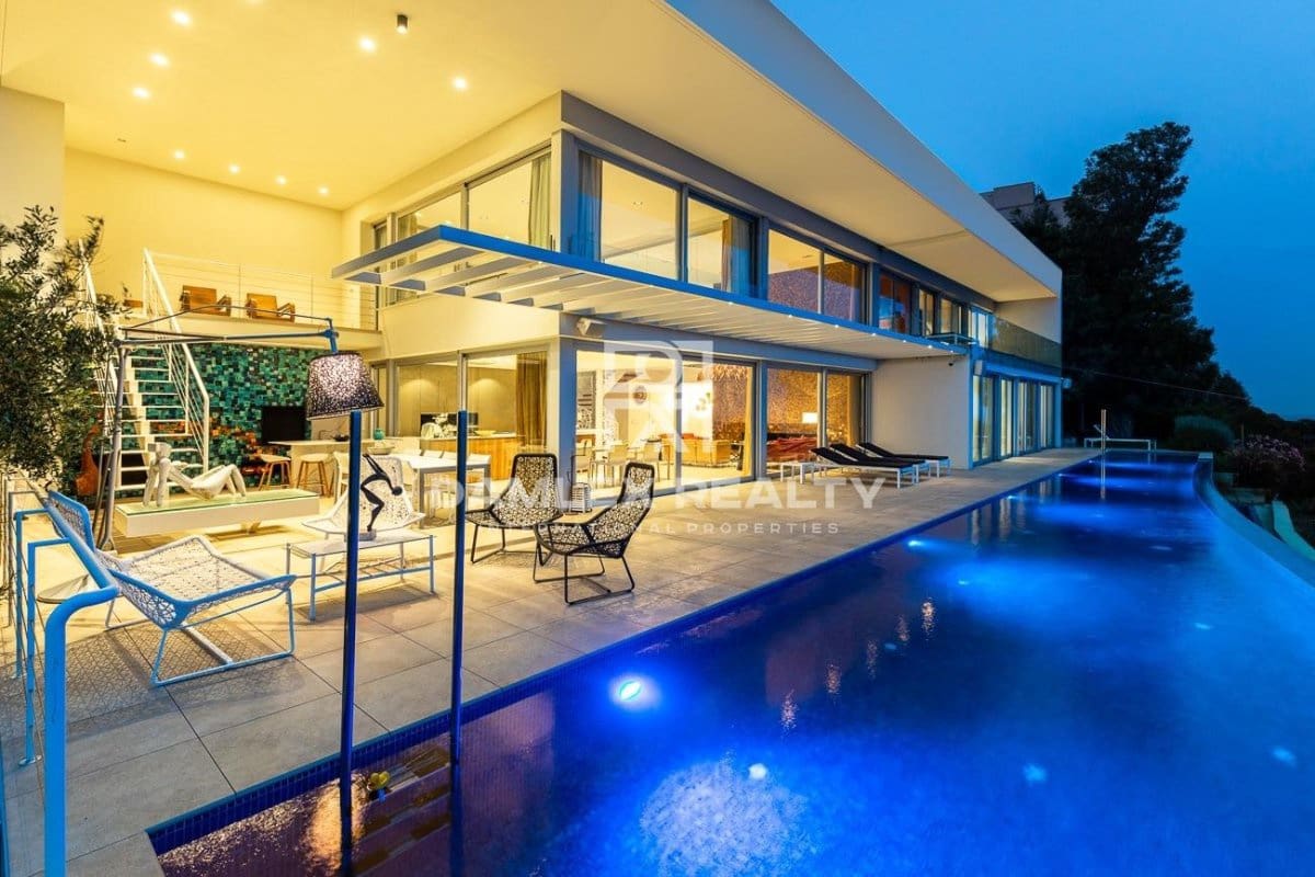 5 soveværelse Villa til salg i Sant Feliu de Guixols med swimmingpool - € 5.950.000 (Ref: 4723075)