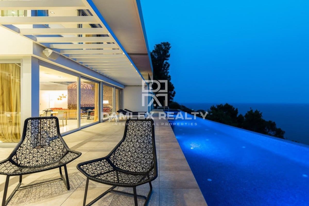5 soveværelse Villa til salg i Sant Feliu de Guixols med swimmingpool - € 5.950.000 (Ref: 4723075)