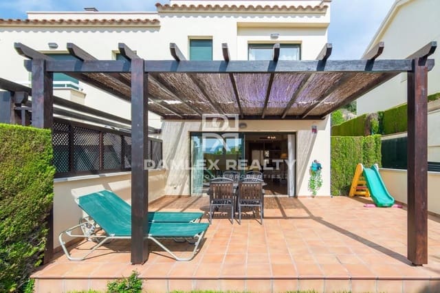 4 Zimmer Haus zu verkaufen in Sant Feliu de Guíxols mit Pool Garage - 685.000 € (Ref: 4766659)