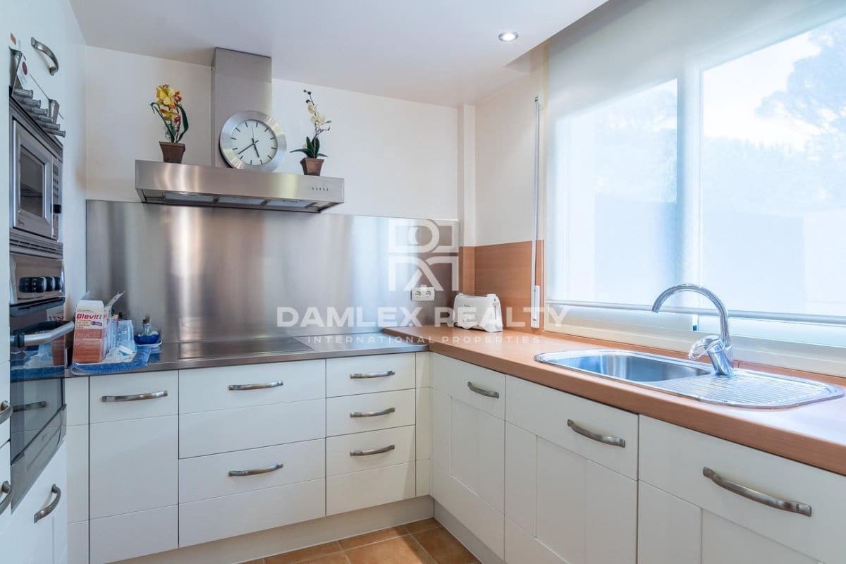 4 soveværelse Byhus til salg i Sant Feliu de Guixols med swimmingpool garage - € 685.000 (Ref: 4766659)