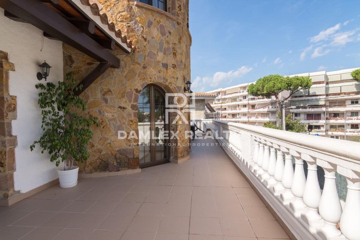 4 soveværelse Villa til salg i Platja d'Aro - € 840.000 (Ref: 4793173)