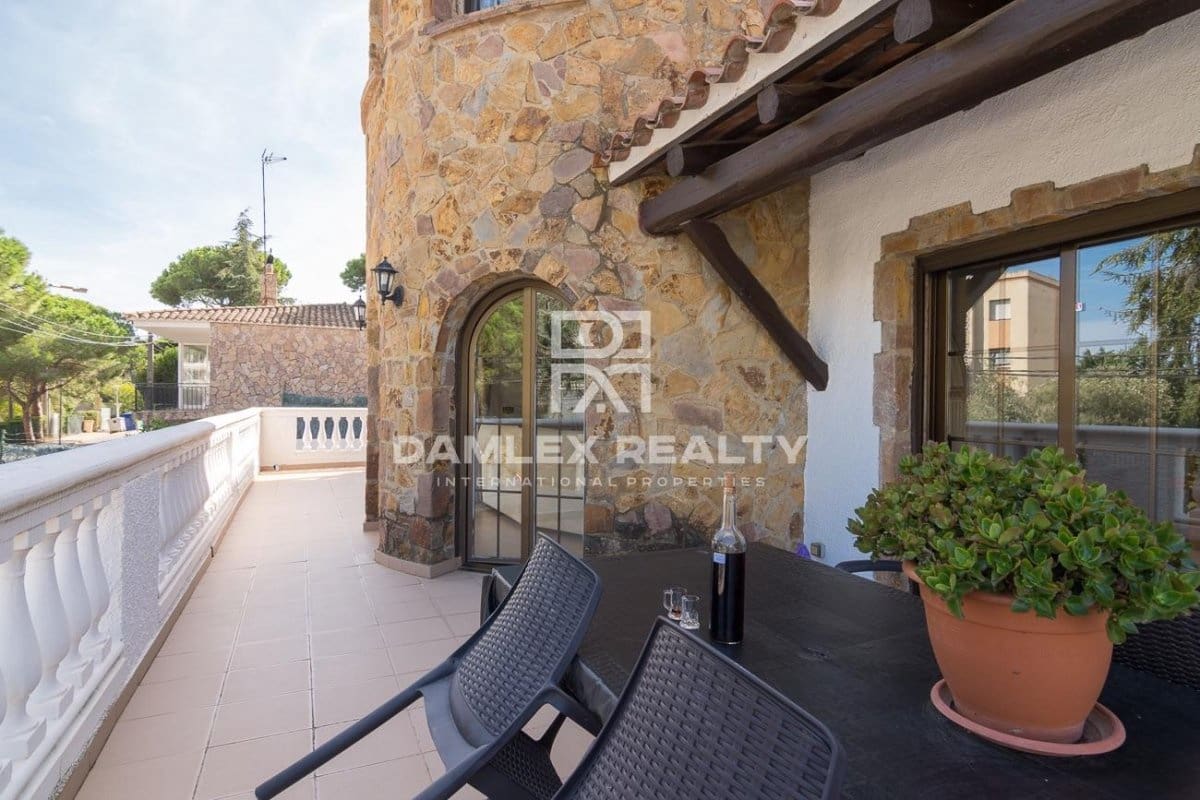 4 soveværelse Villa til salg i Platja d'Aro - € 840.000 (Ref: 4793173)